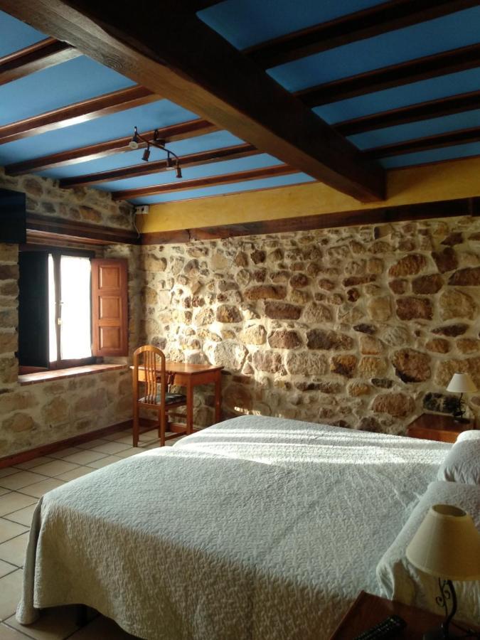 Posada La Capia Vargas Exteriör bild